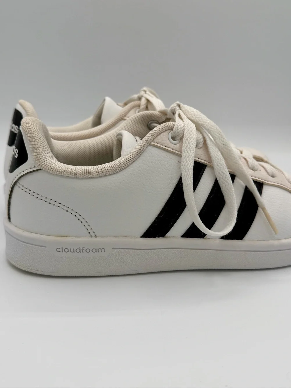 Adidas Cloudfoam Low-Top Sneakers